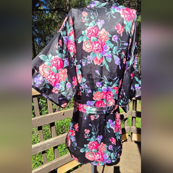 Inner Most Kimino Style Silky Wrap Vintage Floral Robe SzL - Picture 9 of 9